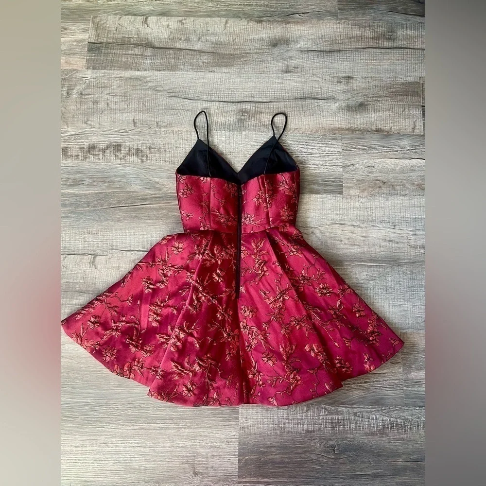 Alice + Olivia Red Floral Mini Dress​ - Picture 9 of 10